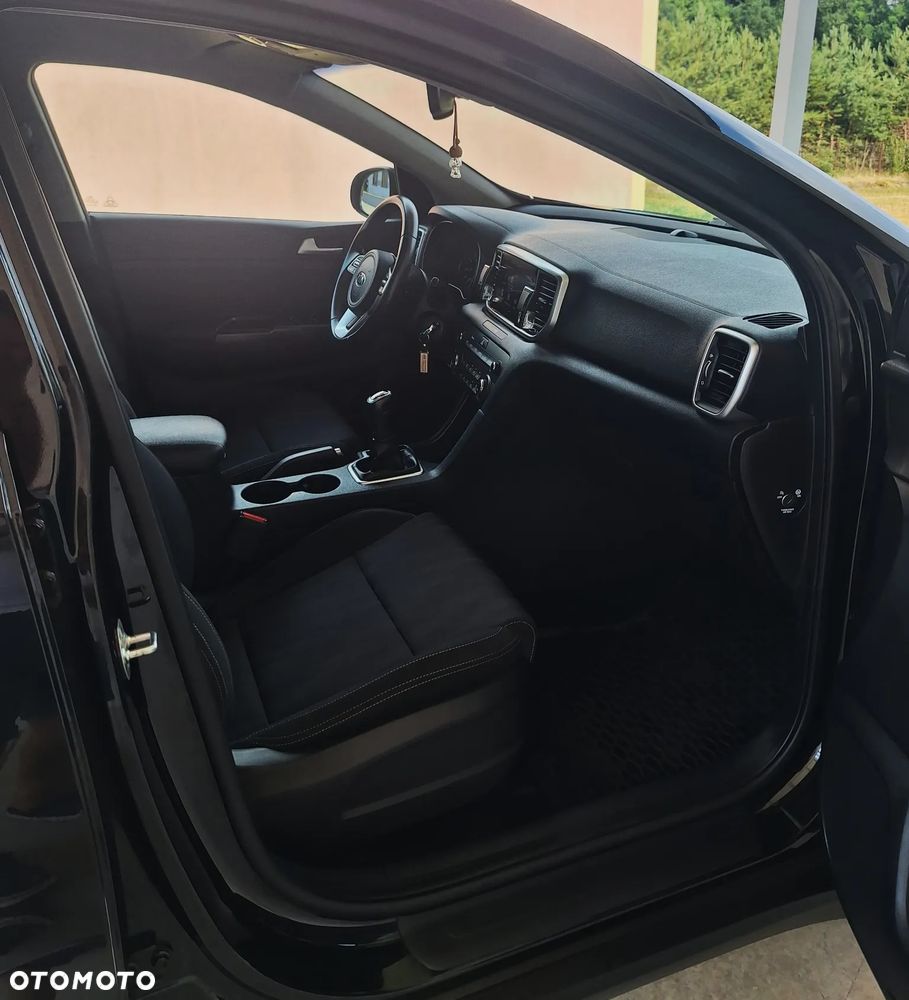 Kia Sportage 1.6 T-GDI Black Edition 2WD - 25