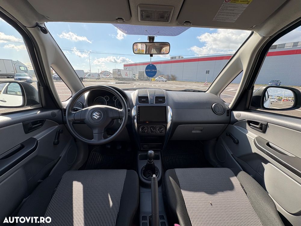 Suzuki SX4 - 12