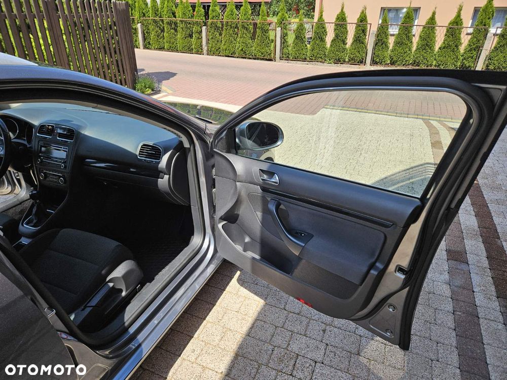 Volkswagen Golf 1.6 TDI Comfortline - 13