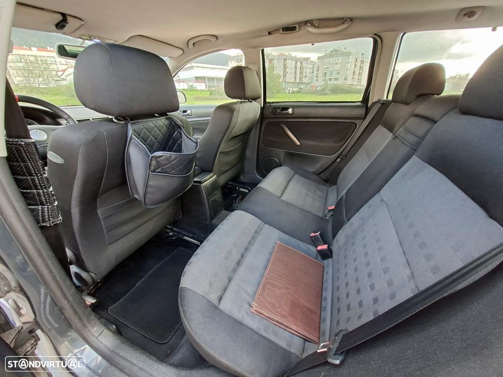 VW Passat Variant 1.9 TDi Comfortline - 8