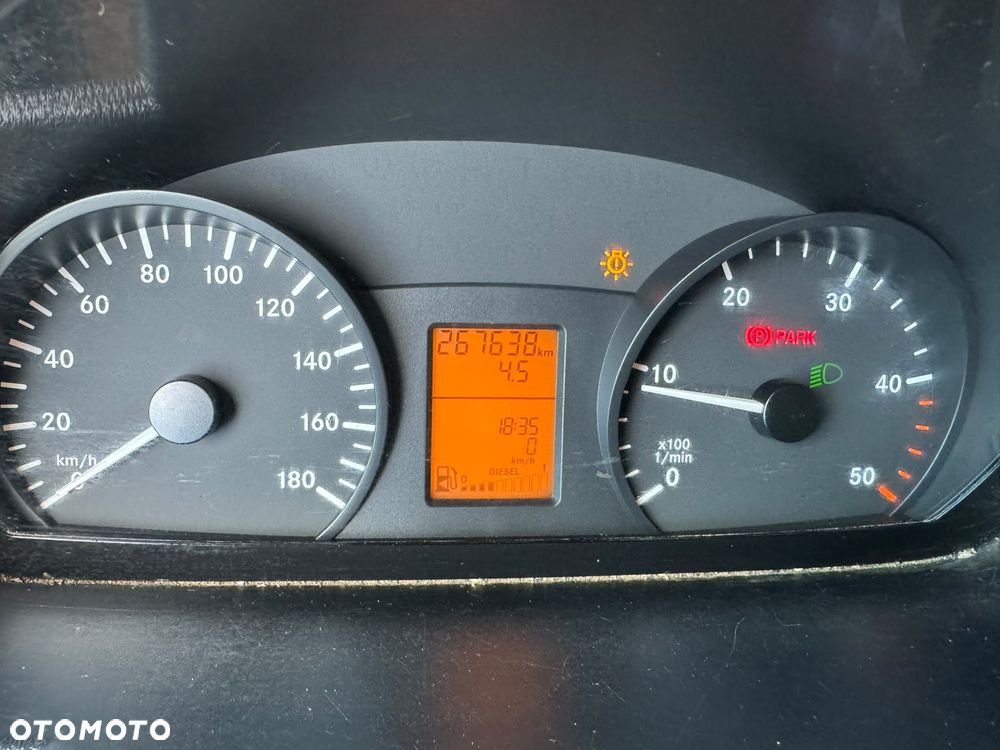Mercedes-Benz 311 SPRINTER - 8