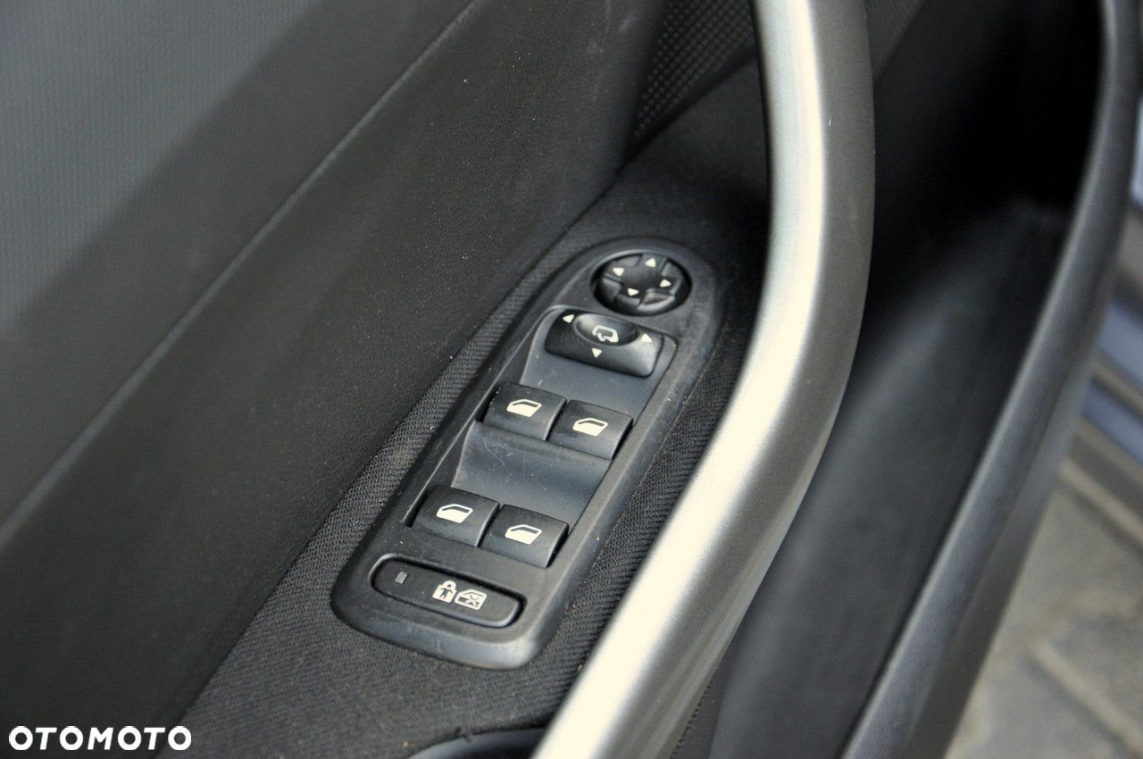 Peugeot 308 SW 120 VTi Premium - 16