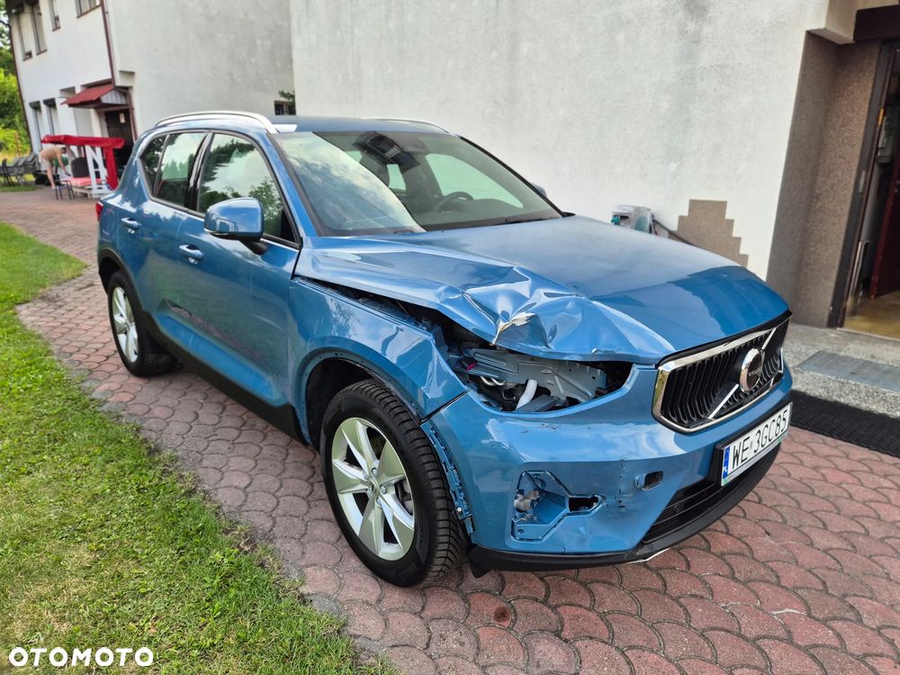 Volvo XC 40 B3 Core - 4