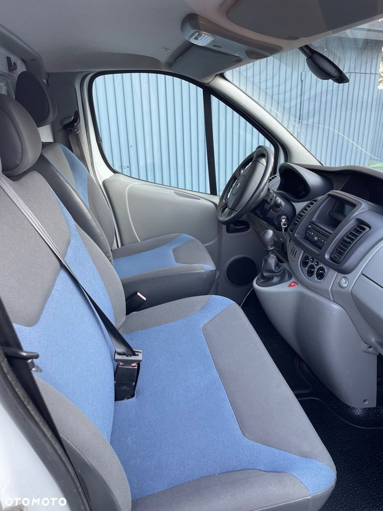 Renault Trafic - 27