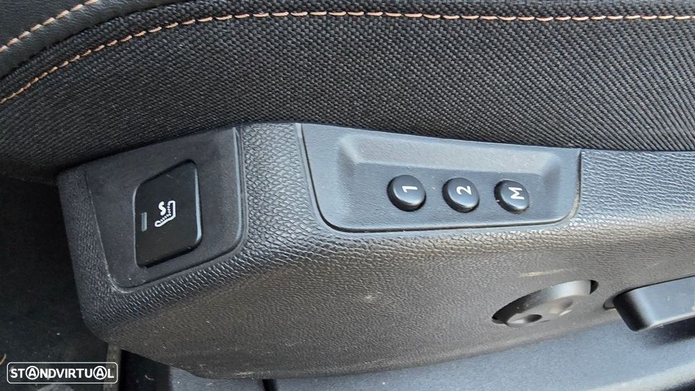 Peugeot 5008 1.5 BlueHDi GT EAT8 - 55