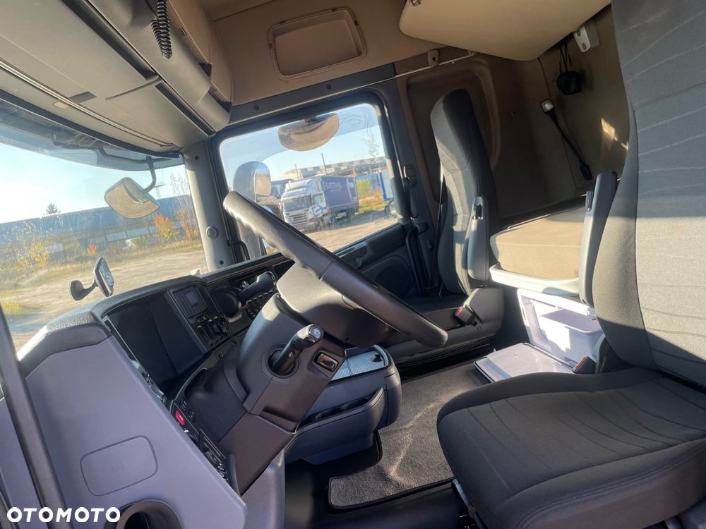 Scania R450 MEGA KRONE - 9