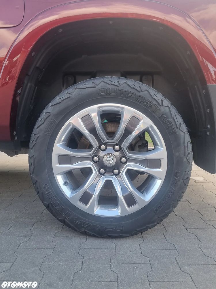 Dodge RAM 5.7 4x4 - 11