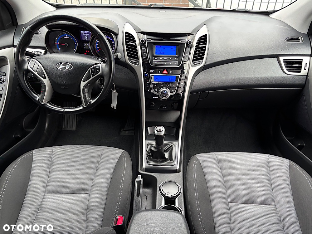 Hyundai i30 1.4 CRDi Premium - 26