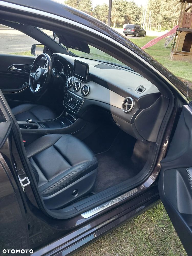 Mercedes-Benz CLA 250 7G-DCT StreetStyle - 8