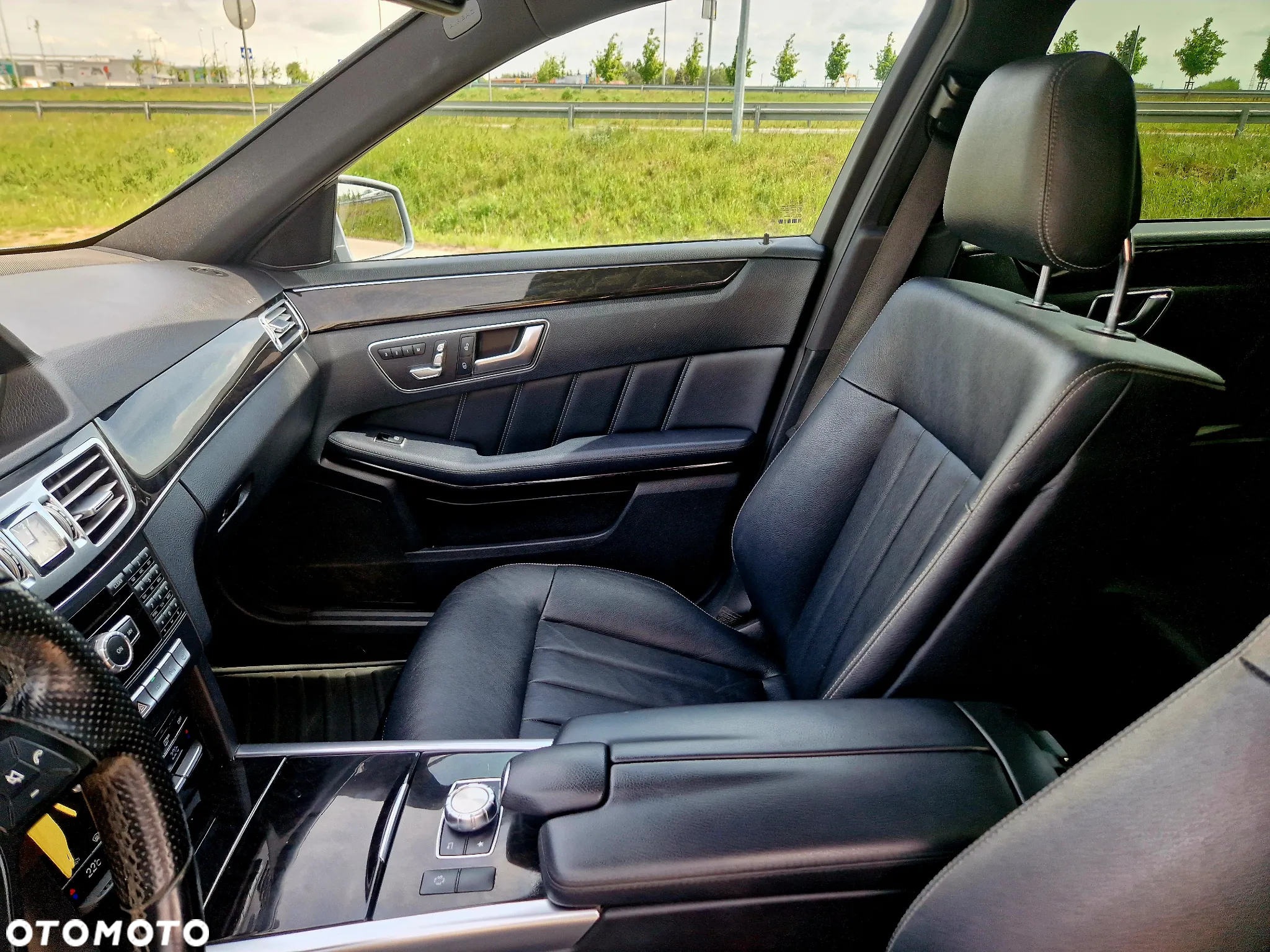 Mercedes-Benz Klasa E 220 T CDI 7G-TRONIC Avantgarde - 24
