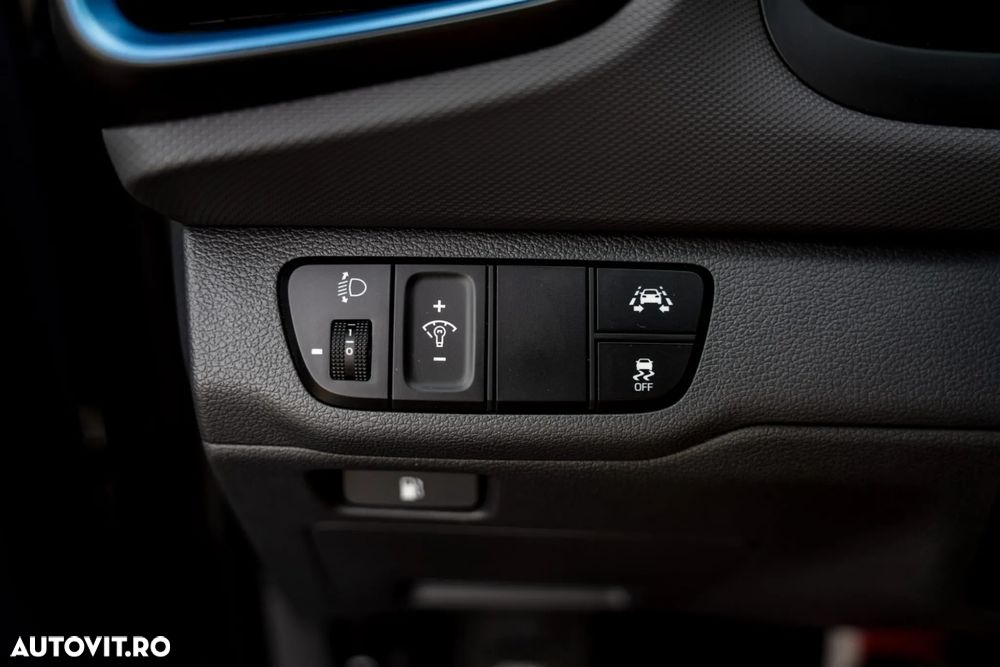 Hyundai IONIQ Hybrid 141CP Exclusive - 39