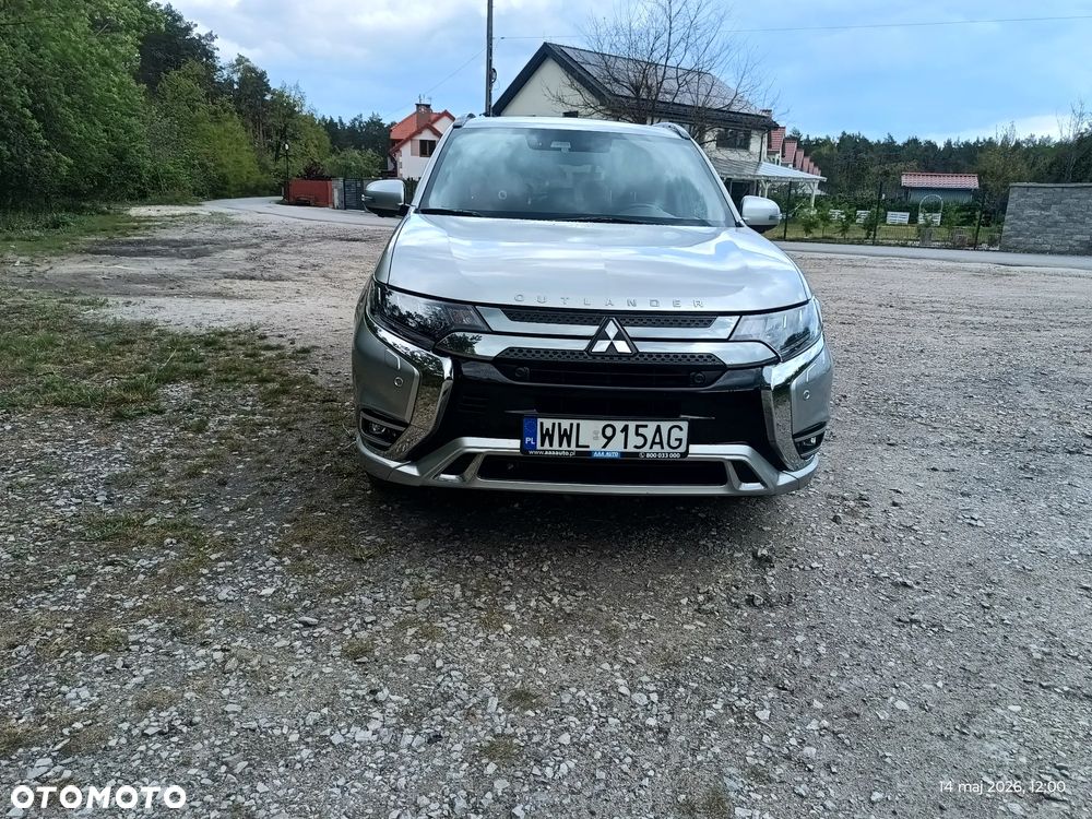 Mitsubishi Outlander - 3