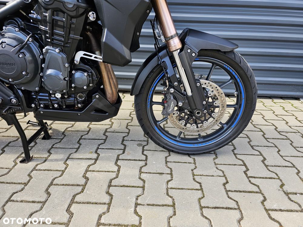 Triumph Tiger - 25