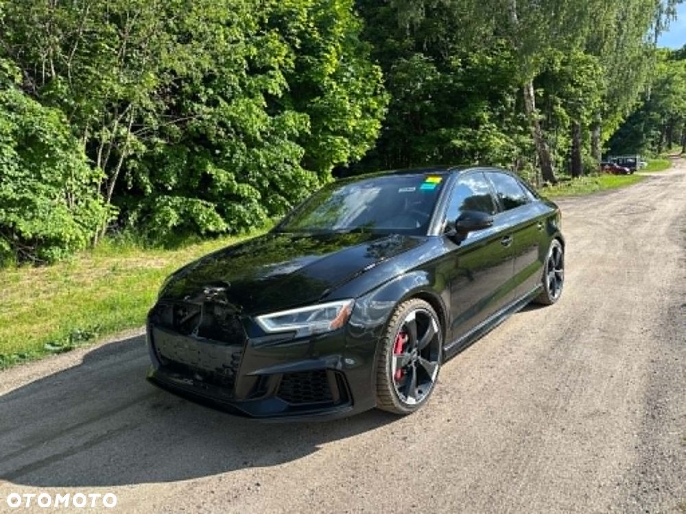 Audi RS3 Limousine 2.5 TFSI Quattro S tronic - 2
