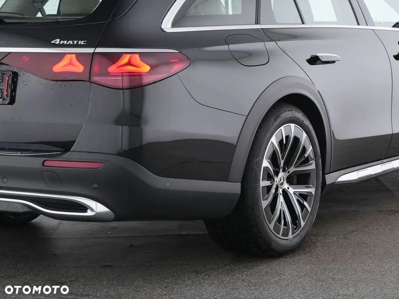 Mercedes-Benz Klasa E 300 de PHEV 4-Matic All-Terrain Avantgarde 9G-Tronic - 5