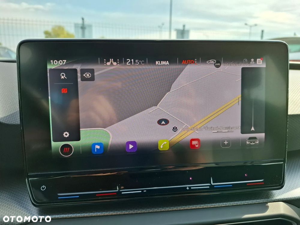 Seat Leon Sportstourer 2.0 TDI DSG Style - 22