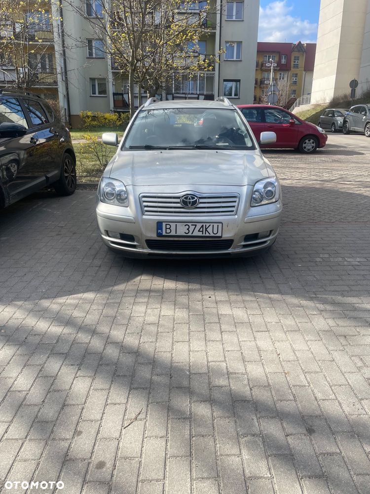 Toyota Avensis 2.0 D-4D Sol Plus - 1