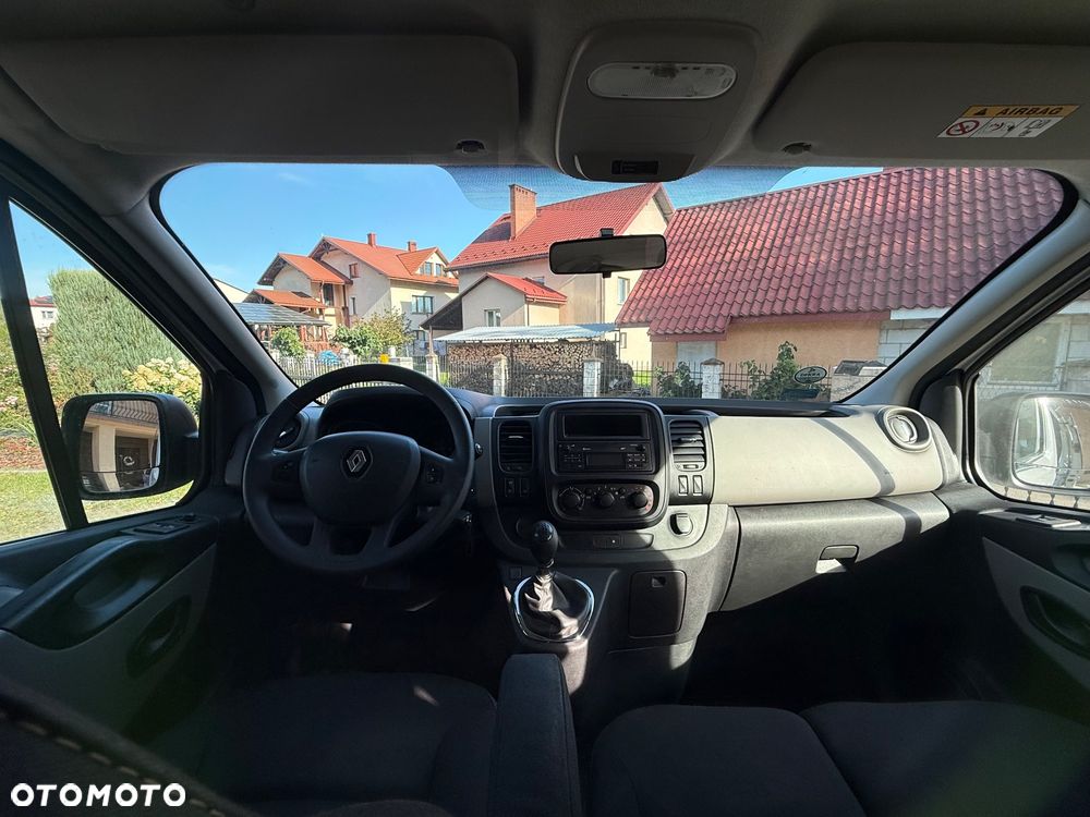 Renault Trafic - 13