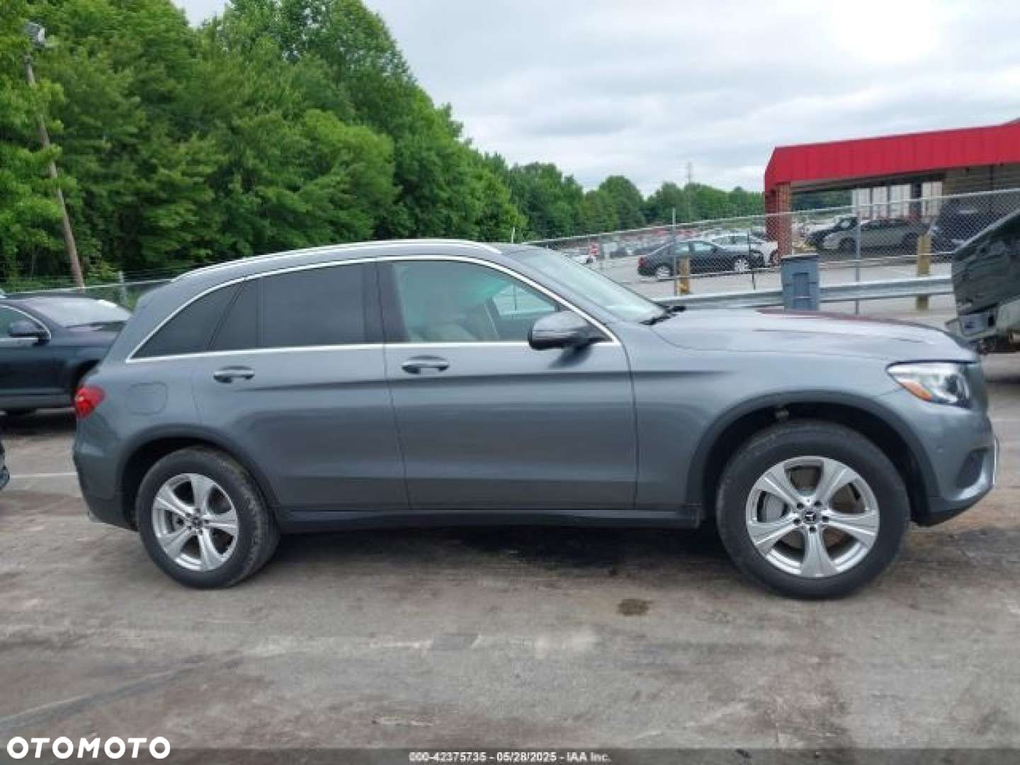 Mercedes-Benz GLC - 10