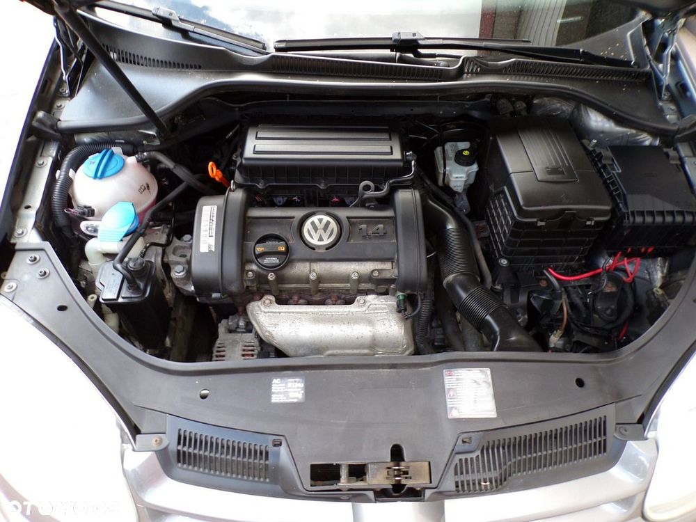 Volkswagen Golf - 24