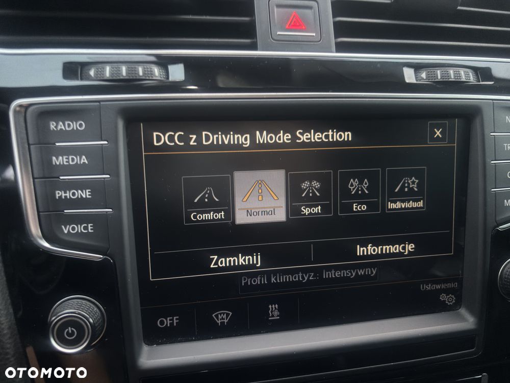 Volkswagen Golf 2.0 TDI BMT 4Mot Highline - 20