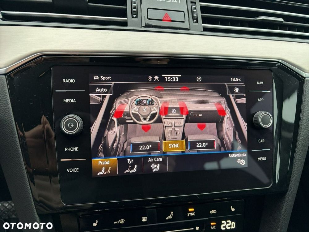 Volkswagen Passat - 19