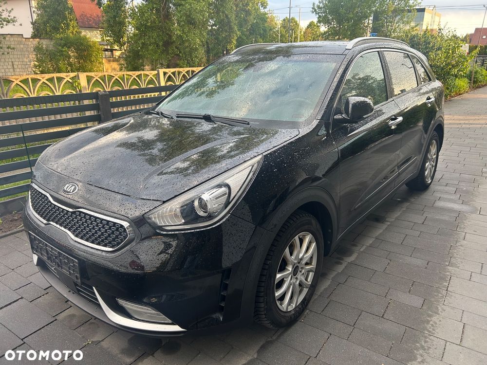 Kia Niro 1.6 GDI Hybrid M - 1