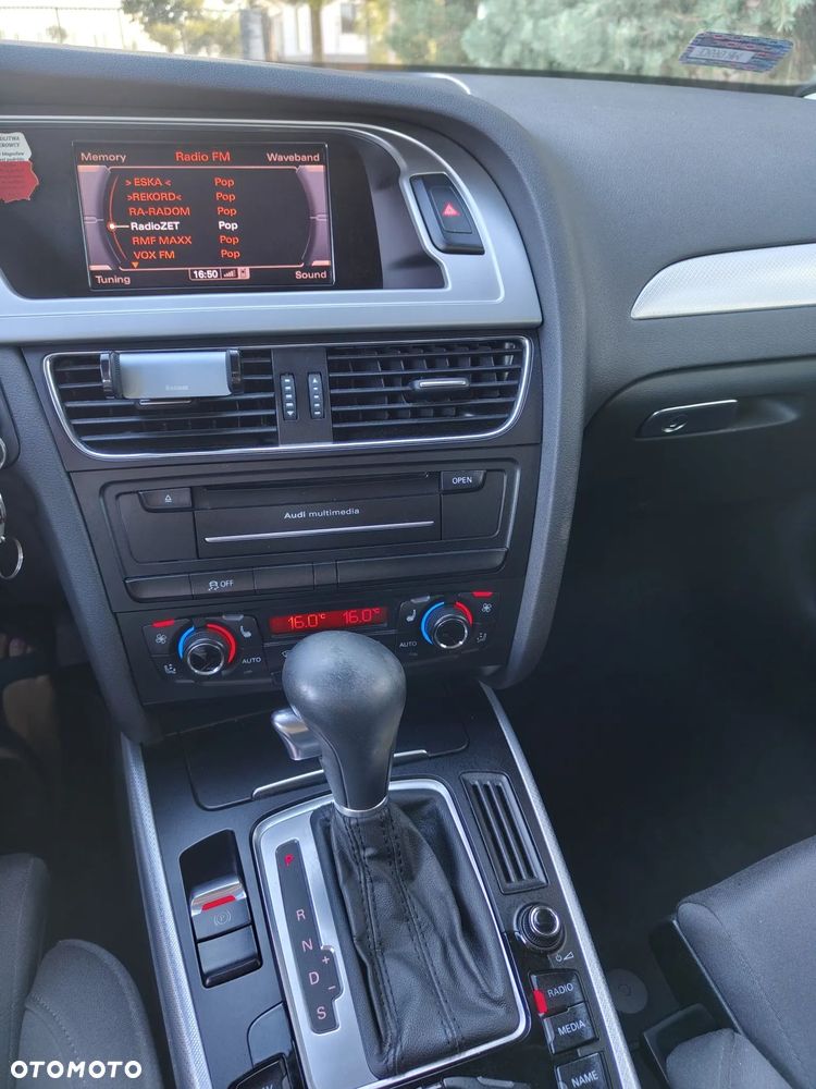 Audi A4 Avant - 16