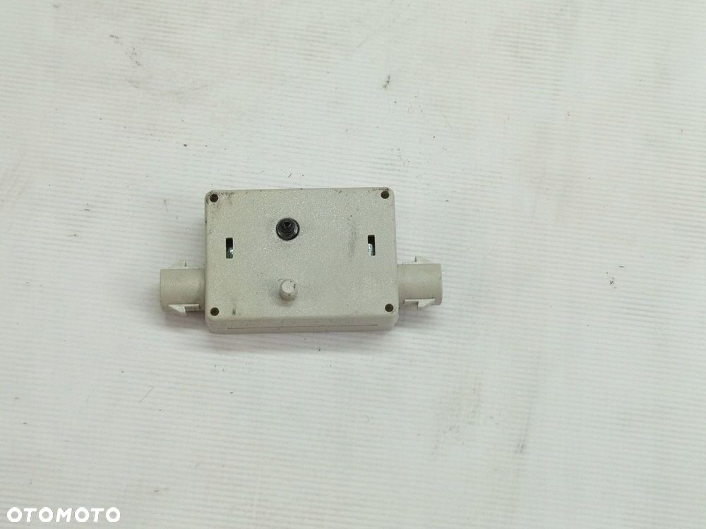 WZMACNIACZ ANTENY ANTENOWY BMW X6 E71 X5 E70 6990090 - 3