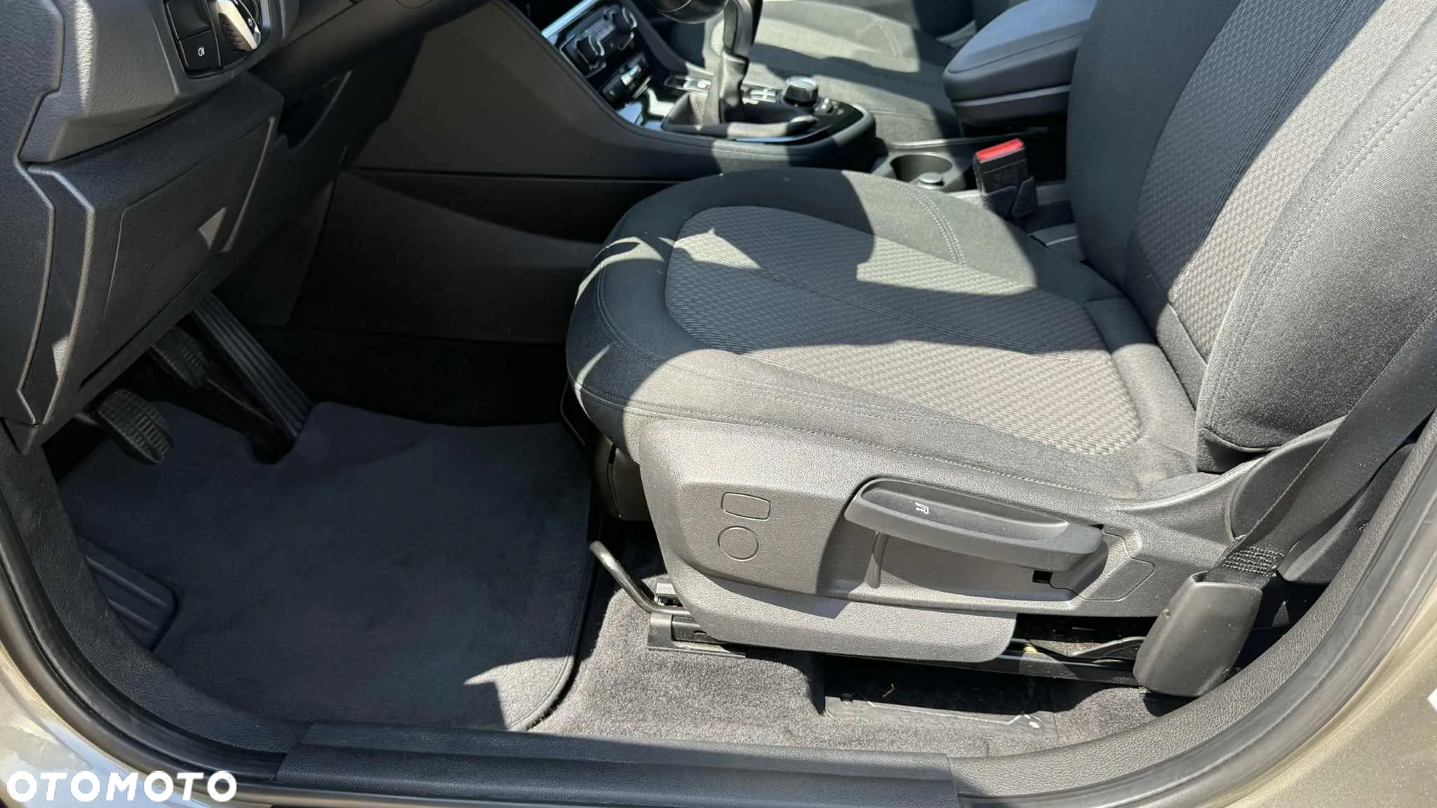 BMW Seria 2 - 23
