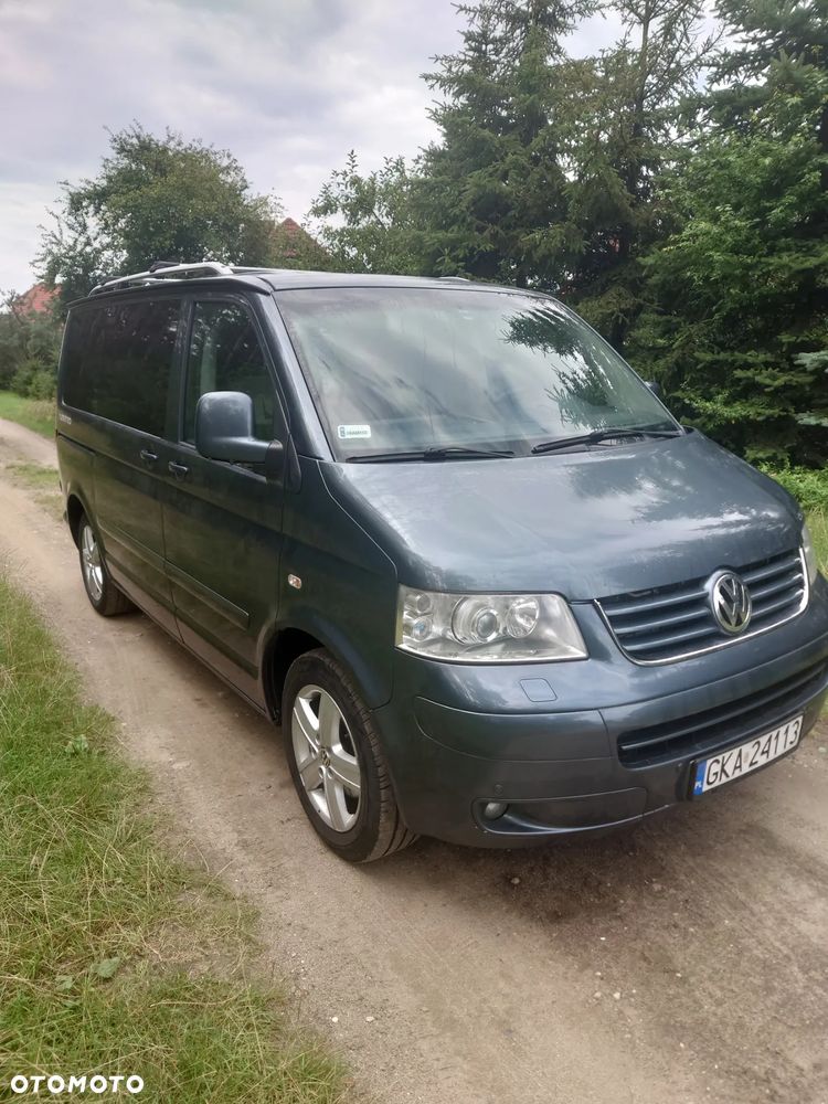 Volkswagen Caravelle - 4