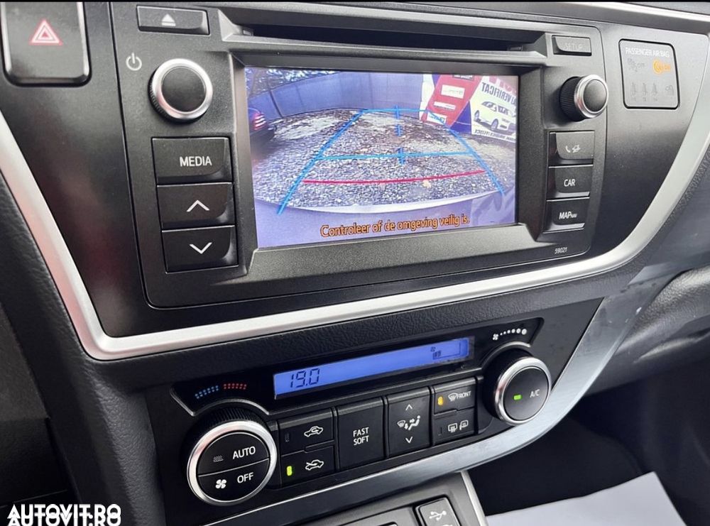 Toyota Auris 1.8 VVT-i Automatik Cool - 15