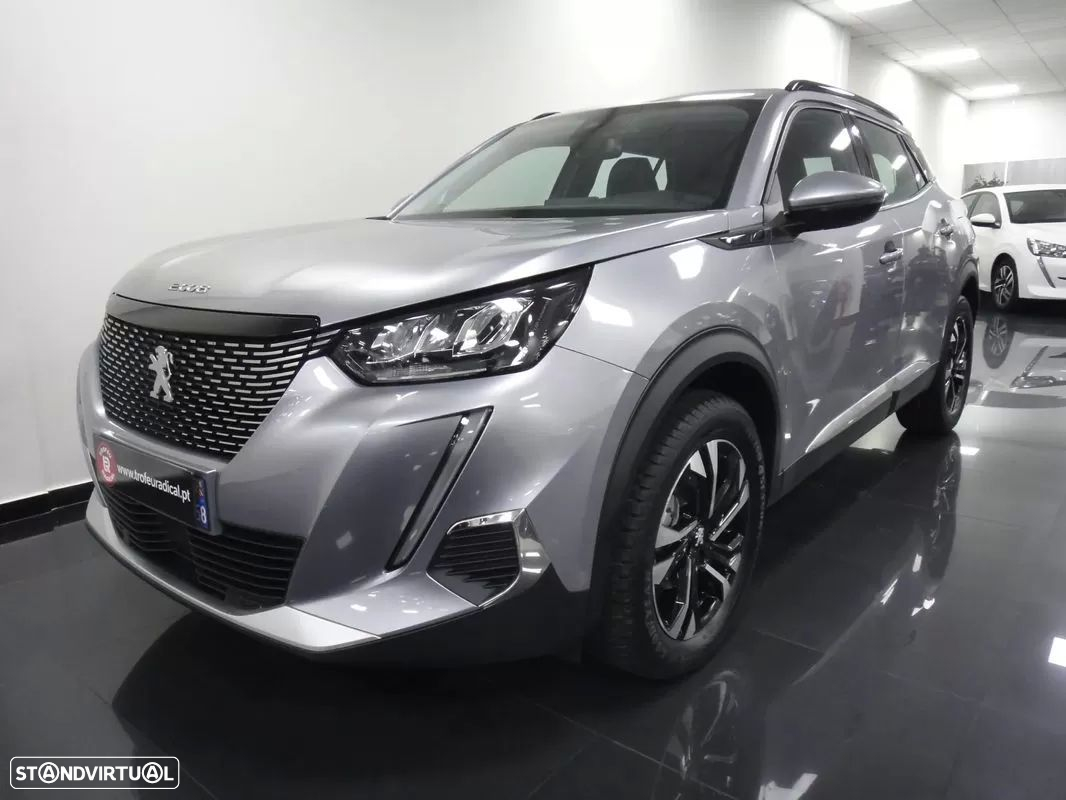 Peugeot 2008 - 4