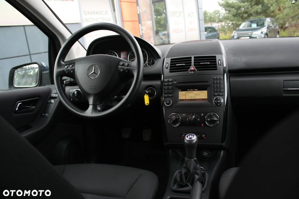 Mercedes-Benz Klasa A 180 BlueEFFICIENCY Elegance - 7