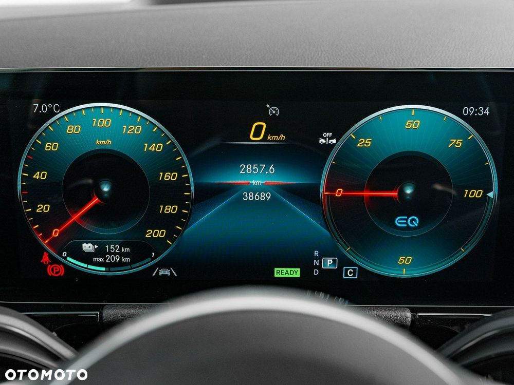 Mercedes-Benz EQA 250 66.5kWh AMG Line - 16