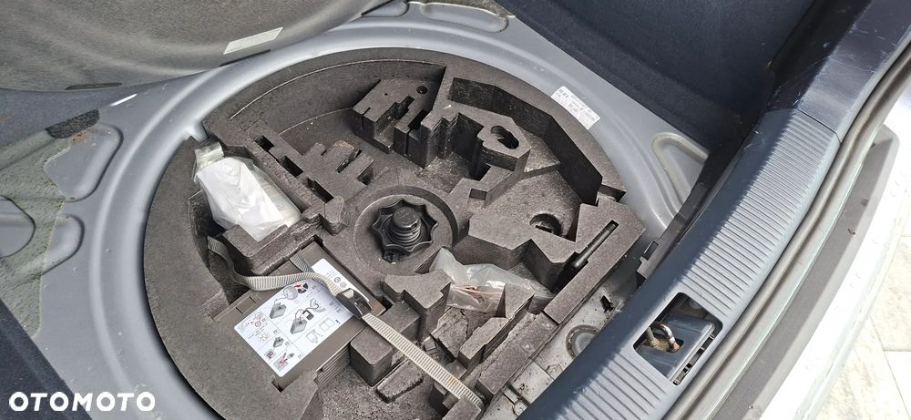 Audi A3 3-drzwiowe 1.6 Ambiente - 13