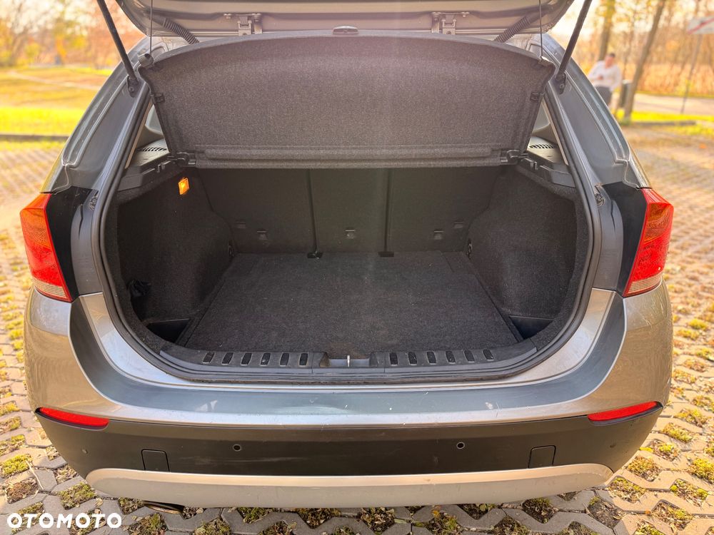 BMW X1 sDrive18d - 21