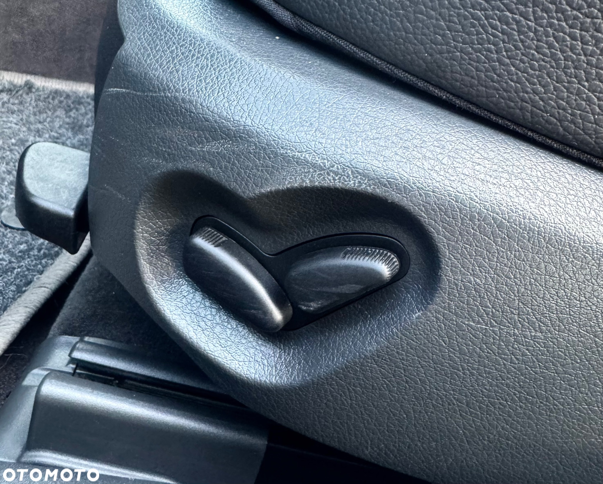 Mercedes-Benz Klasa E 200 Kompressor Automatik Elegance - 20