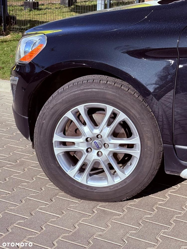 Volvo XC 60 DRIVe R Design - 8