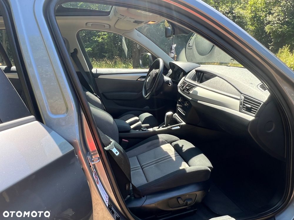 BMW X1 xDrive20d - 9