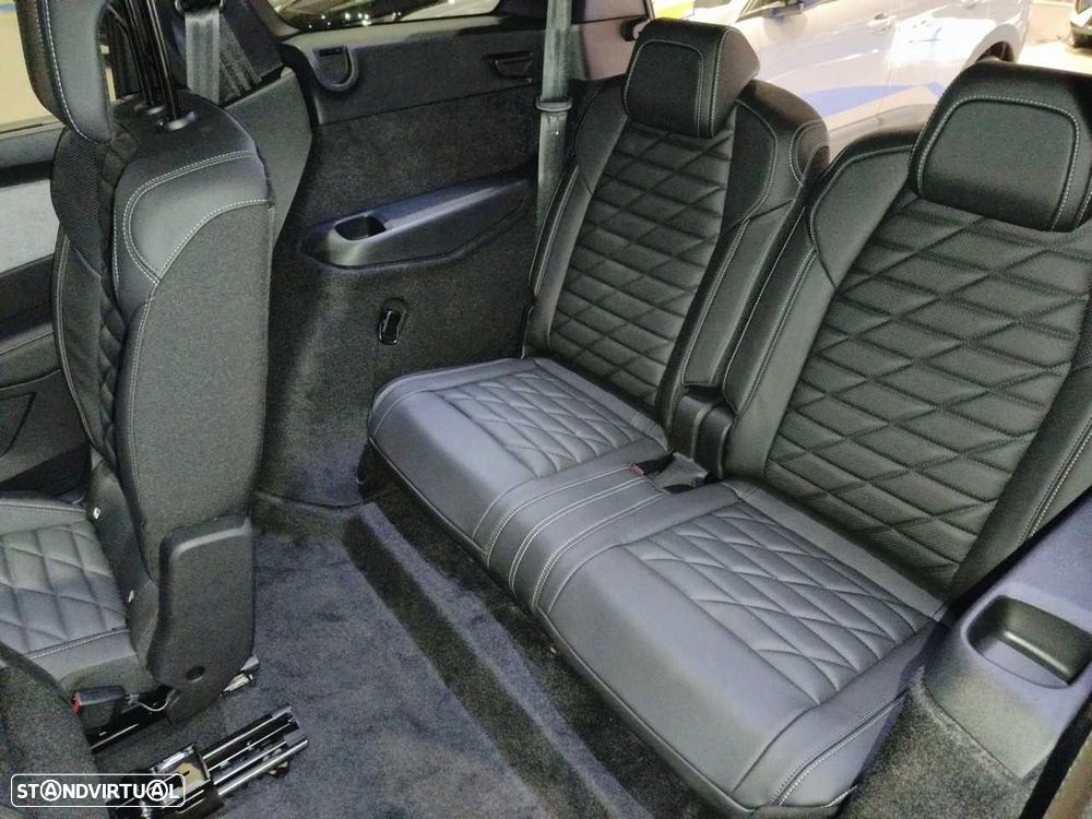 Peugeot E-5008 73 kWh Allure - 15