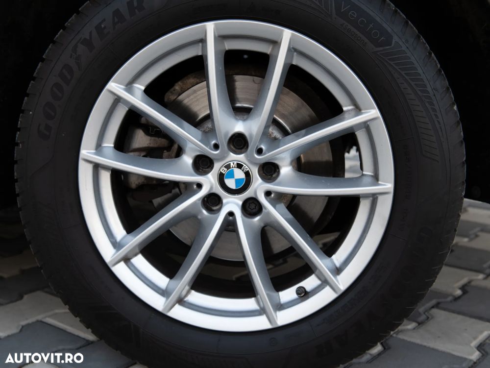 BMW X3 xDrive20d AT Advantage - 12