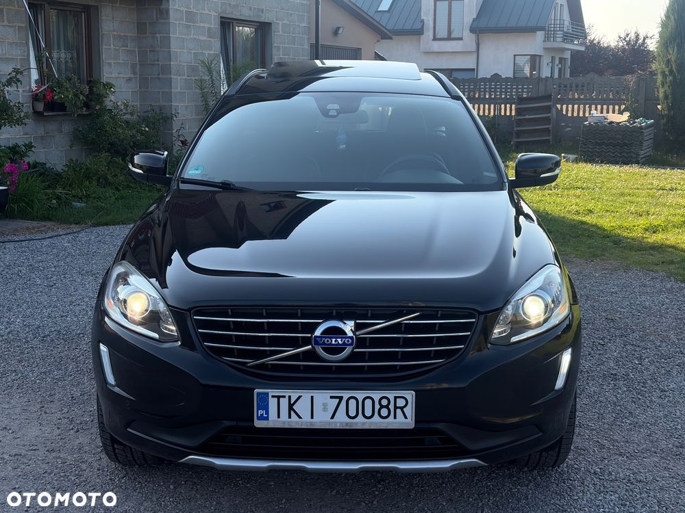 Volvo XC 60 D3 R-Design Momentum - 2