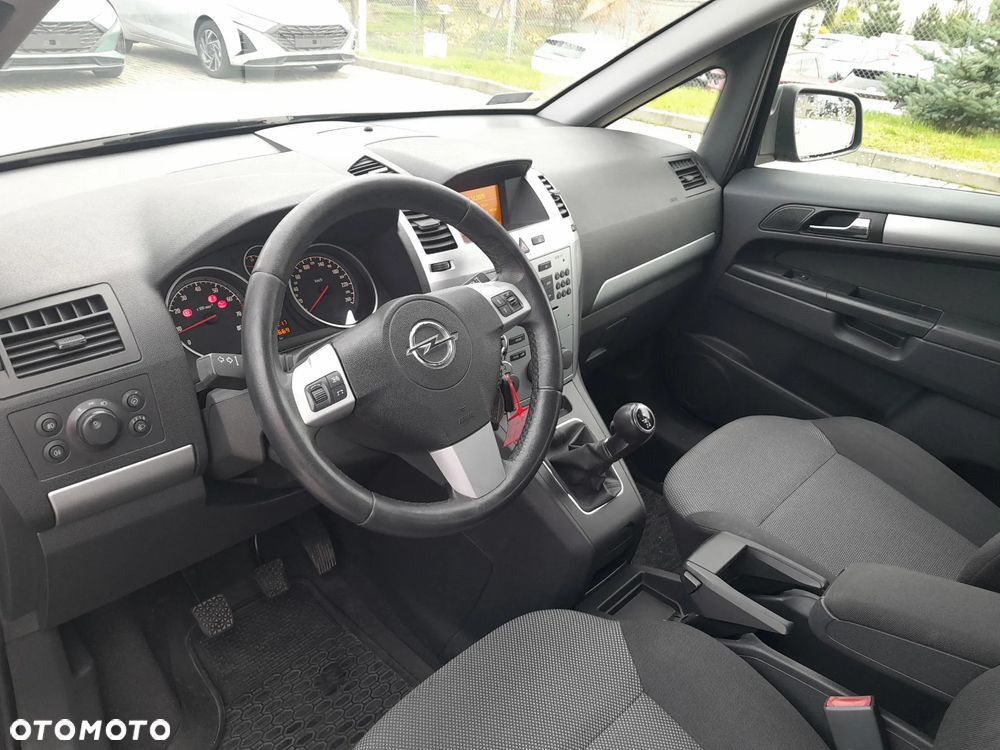 Opel Zafira 1.6 Enjoy EU5 - 9