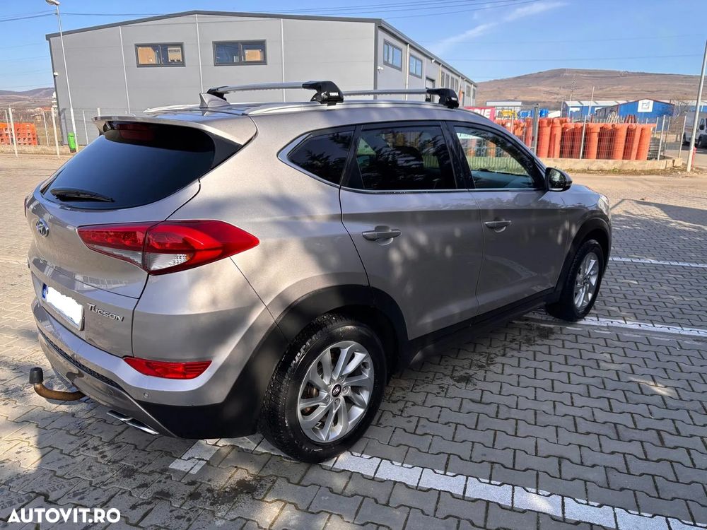 Hyundai Tucson 2.0 CRDI 2WD Style - 3