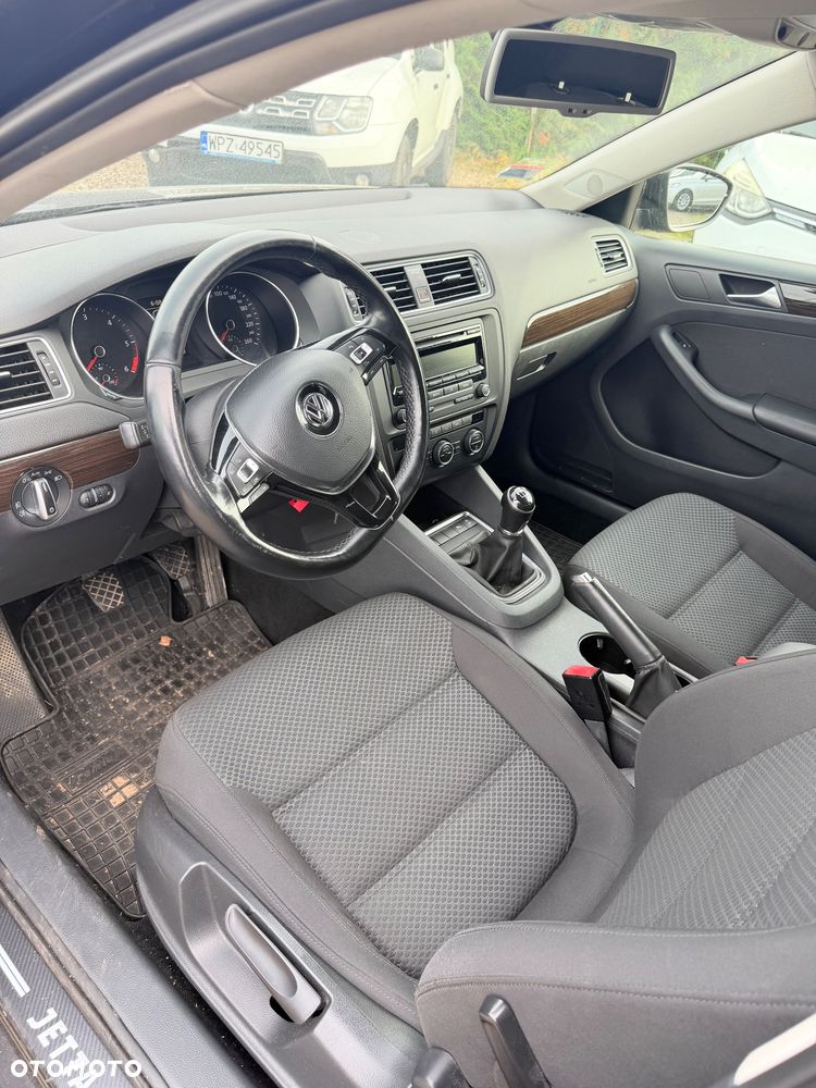 Volkswagen Jetta 2.0 TDI BlueMotion Technologie - 7