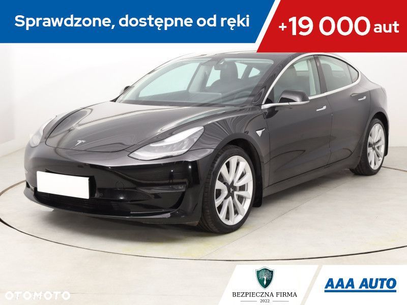 Tesla Model 3 - 2