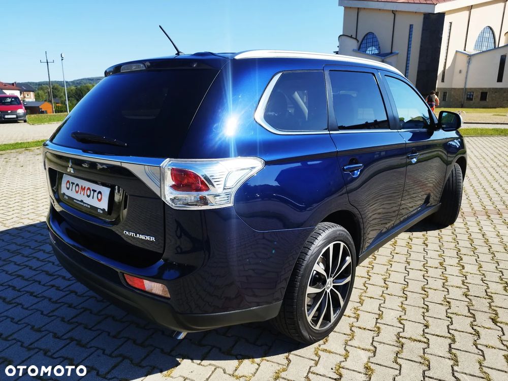 Mitsubishi Outlander 2.0 2WD Diamant Edition - 5