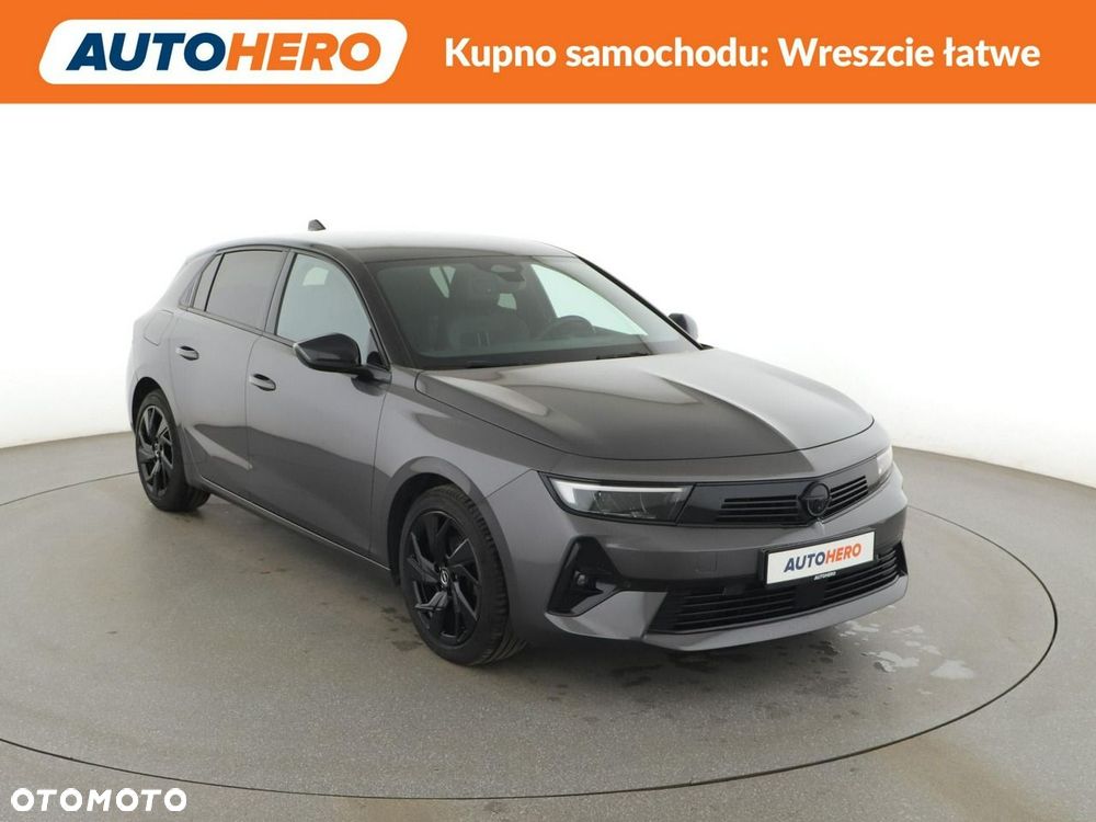 Opel Astra 1.2 Turbo GS Line - 11
