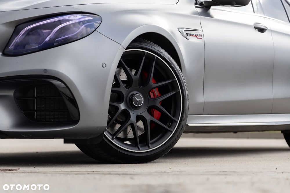 Mercedes-Benz Klasa E AMG 63 S 4-Matic+ - 12